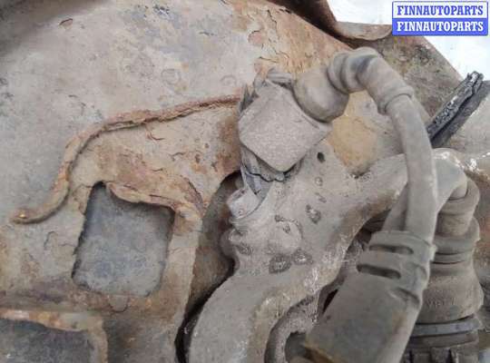 купить ступица задняя левая на AUDI A8 D3