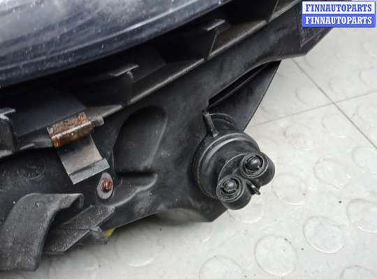купить фара правая на AUDI A4 B8