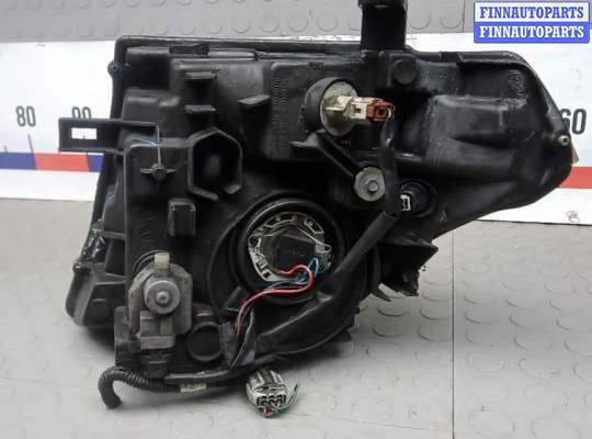 Фара передняя на Nissan Pathfinder III (R51)