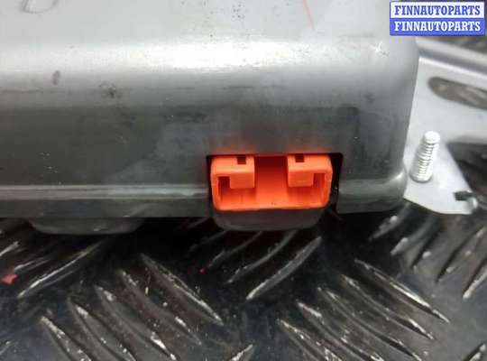 купить блок управления на LEXUS RX 2