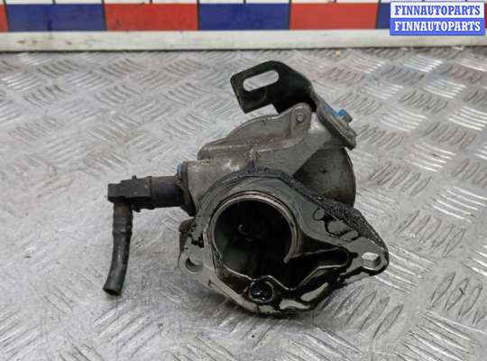 купить насос вакуумный на RENAULT FLUENCE 1