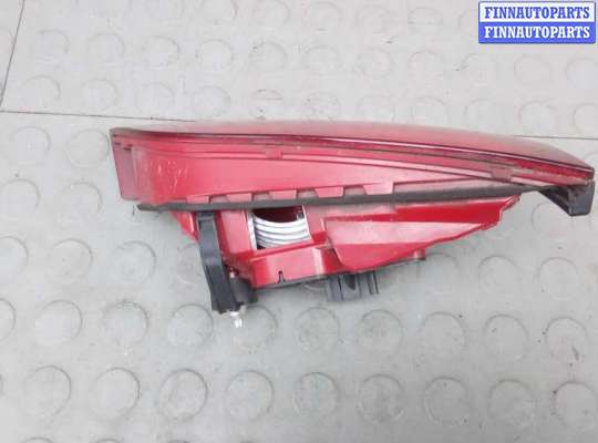 купить фонарь левый крышки багажника на AUDI A4 B8