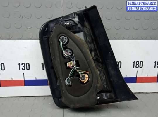 купить фонарь задний правый на TOYOTA PRIUS XW20