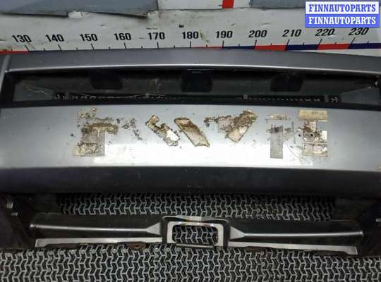Бампер передний на Land Rover Discovery III
