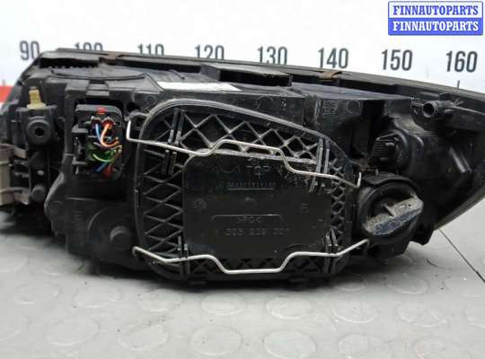 купить фара правая на VOLVO S40 II MS