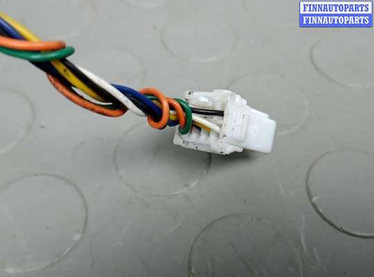 купить зеркало наружное левое на MITSUBISHI OUTLANDER 2