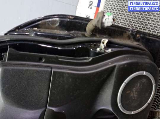 купить дверь передняя левая на SUZUKI GRAND VITARA 2