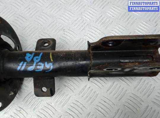 купить стойка передняя правая на CITROEN C5 AIRCROSS