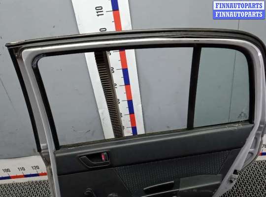 купить дверь задняя правая на HYUNDAI GETZ TB