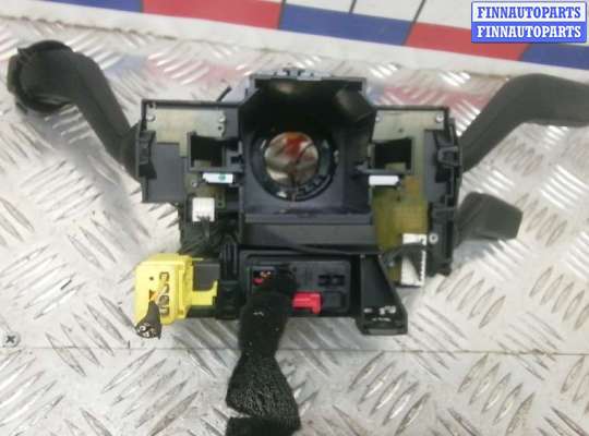 купить переключатель поворотов и дворников (стрекоза) на VOLKSWAGEN PASSAT B6