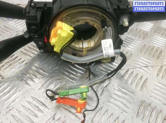 купить переключатель поворотов и дворников (стрекоза) на VOLKSWAGEN PASSAT B6