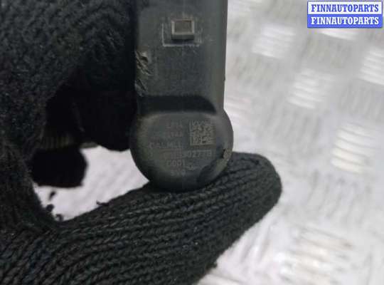 купить форсунка дизельная на VOLKSWAGEN PASSAT B7