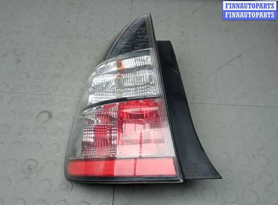 купить фонарь задний левый на TOYOTA PRIUS XW20