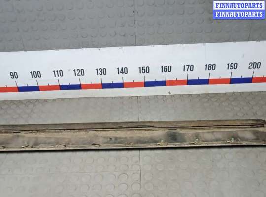 купить молдинг двери передней правой на VOLKSWAGEN TOUAREG 7L