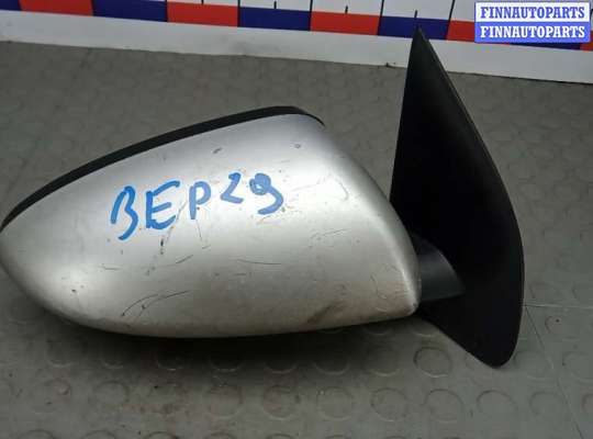 Зеркало боковое на Nissan Qashqai I (J10)