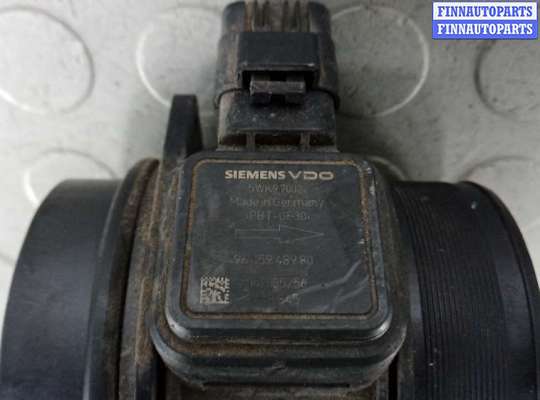 Датчик расхода воздуха (ДМРВ) на Peugeot 407