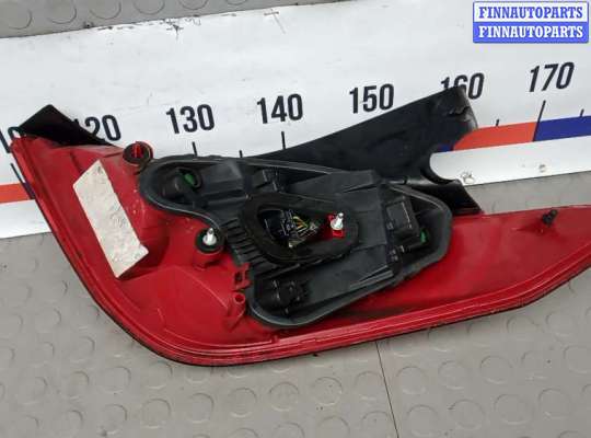 купить фонарь задний левый на PEUGEOT 308 1