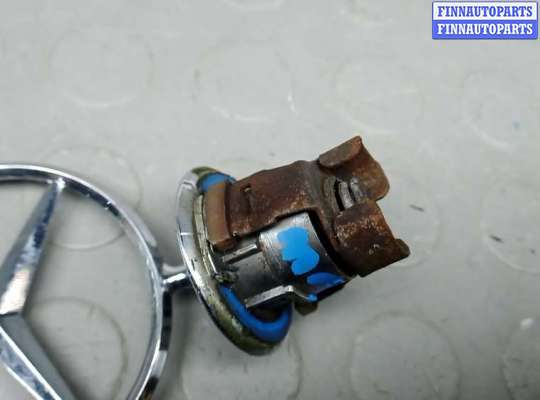 купить значок на капот на MERCEDES BENZ E-CLASS W211