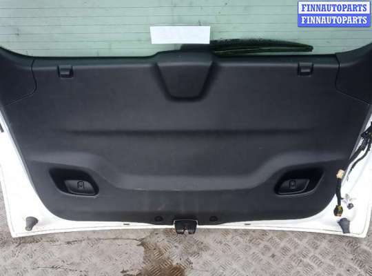 Стекло заднее