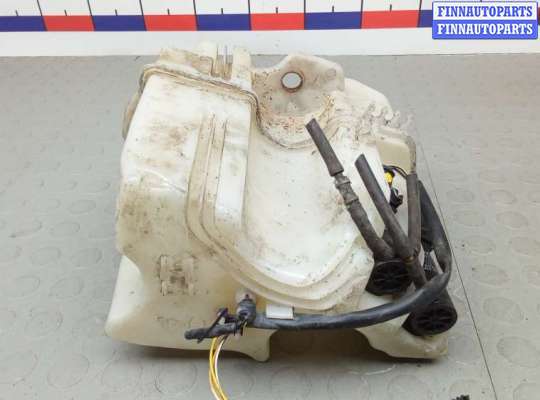 купить бачок омывателя на VOLVO V70 2