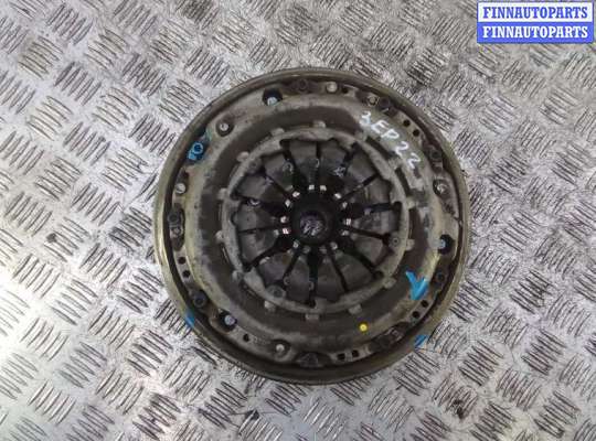 маховик демпферный дизельный RN1453666 на RENAULT SCENIC 3
