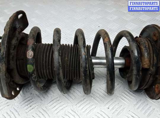 купить стойка передняя правая на VOLVO V60 1