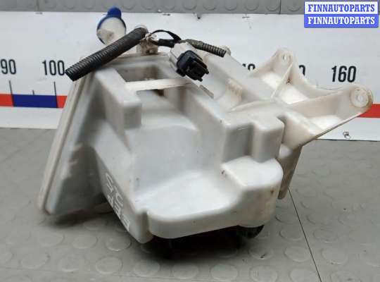 Бачок омывателя на Toyota Verso AR20