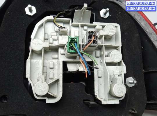 Фонарь задний на Volvo S40 II | V50 (MS)