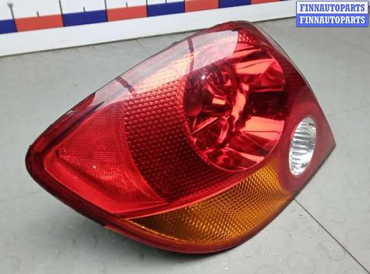 Фонарь задний на Hyundai Coupe / Tiburon II (GK)