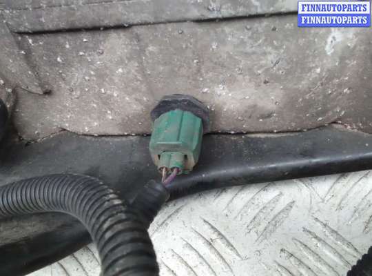 купить корпус топливного фильтра на JEEP GRAND CHEROKEE WK2