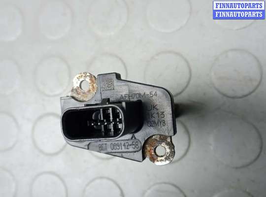 Датчик расхода воздуха (ДМРВ) на Ford Transit Mk6 / Mk7