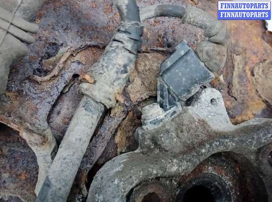 купить ступица задняя правая на AUDI A8 D3