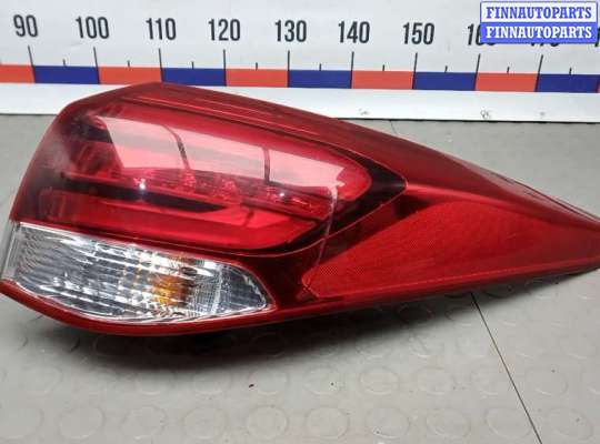 купить фонарь задний правый на HYUNDAI I40