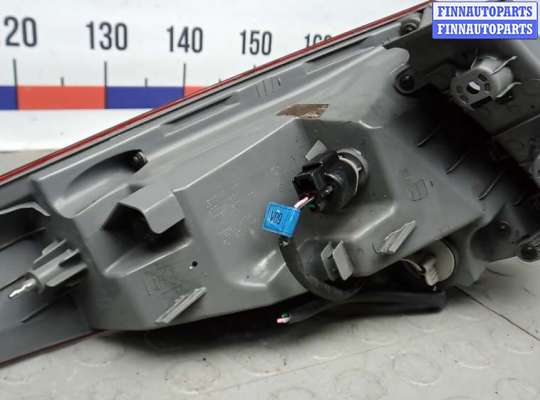 купить фонарь задний правый на HYUNDAI I40