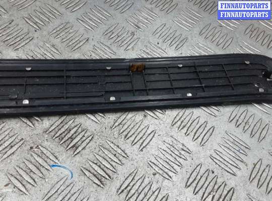 купить накладка порога внутренняя левая на KIA SPORTAGE 2