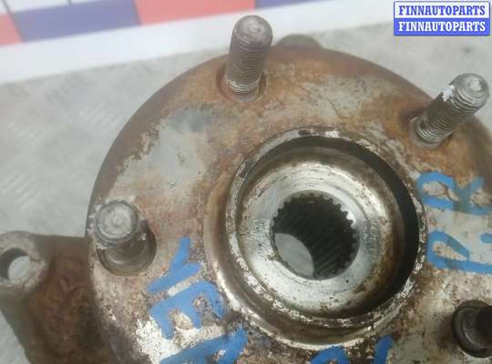 купить ступица передняя правая на TOYOTA CAMRY V30