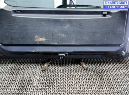 Крышка багажника на Nissan Note (E11)