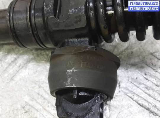 Форсунка топливная на Volkswagen Touran I (1T)