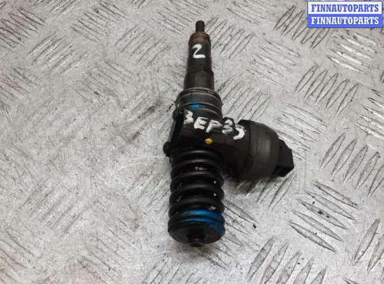 Форсунка топливная на Volkswagen Touran I (1T)