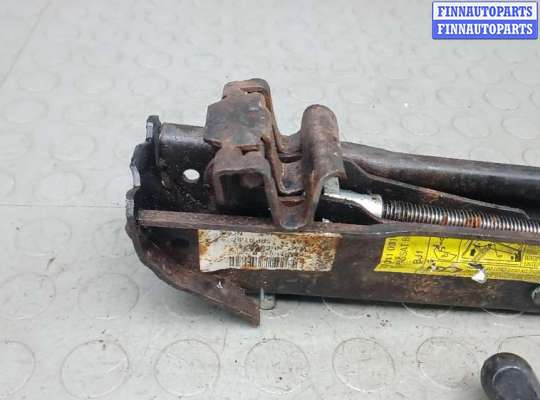 купить домкрат на VOLKSWAGEN PASSAT B6