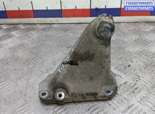 купить кронштейн двигателя бензиновый на MERCEDES BENZ CLK C209