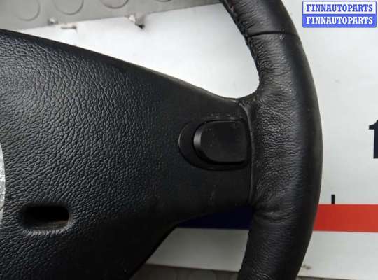 Подушка безопасности водителя (AirBag) на Mercedes-Benz S (W221)