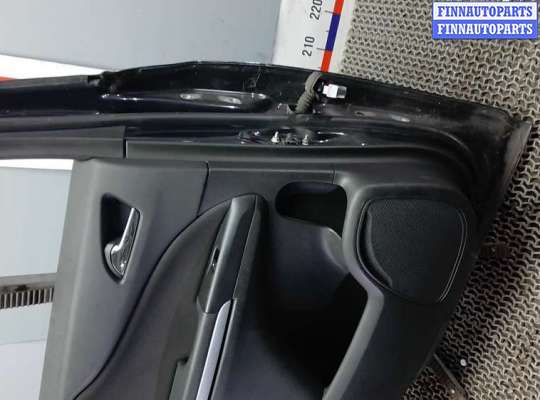 купить дверь задняя левая на OPEL ZAFIRA C