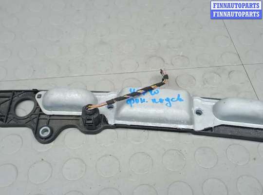 купить фонарь подсветки номера 3-5 двери на VOLKSWAGEN TOURAN (1T1, 1T2)