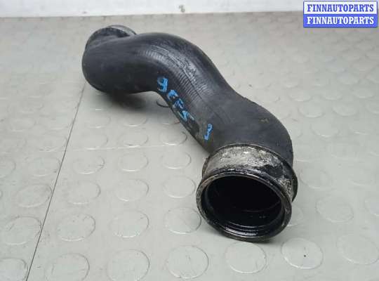 купить патрубок интеркулера на MERCEDES BENZ CLK C209