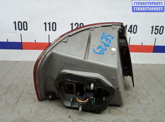 Фонарь задний на Volkswagen Jetta V (1K)