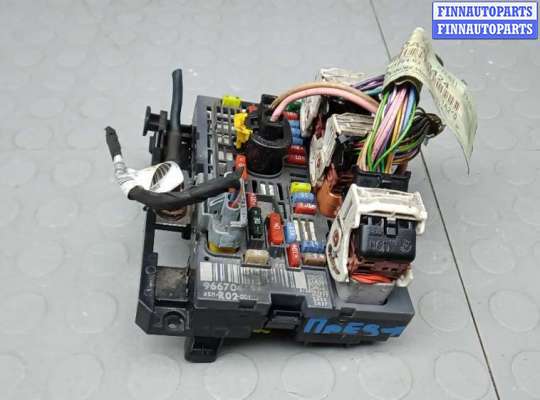 купить блок предохранителей на CITROEN C5 2