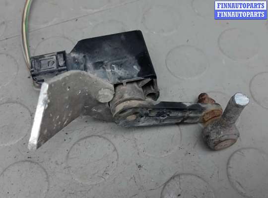 купить датчик положения подвески на BMW 7 E65