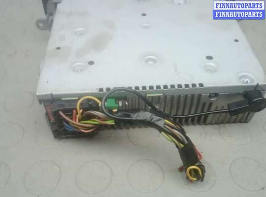 купить магнитола на MERCEDES BENZ VITO W639