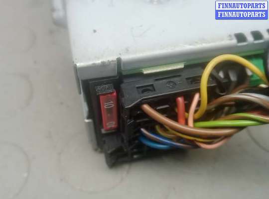 купить магнитола на MERCEDES BENZ VITO W639